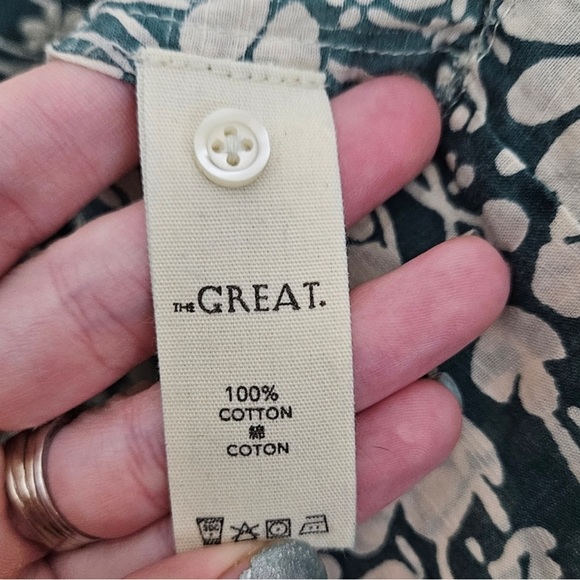 The Great. Size 2 (Medium) The Storyteller Top Green Cotton Floral Blouse - Picture 6 of 7